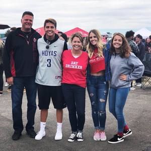 Meet your Posher, Maddie